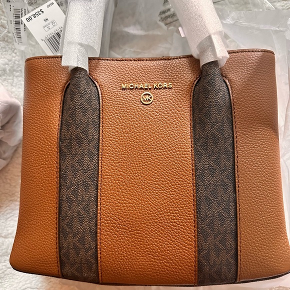 Brand New MK Michael Kors Brown Beige Purse - Picture 4 of 7